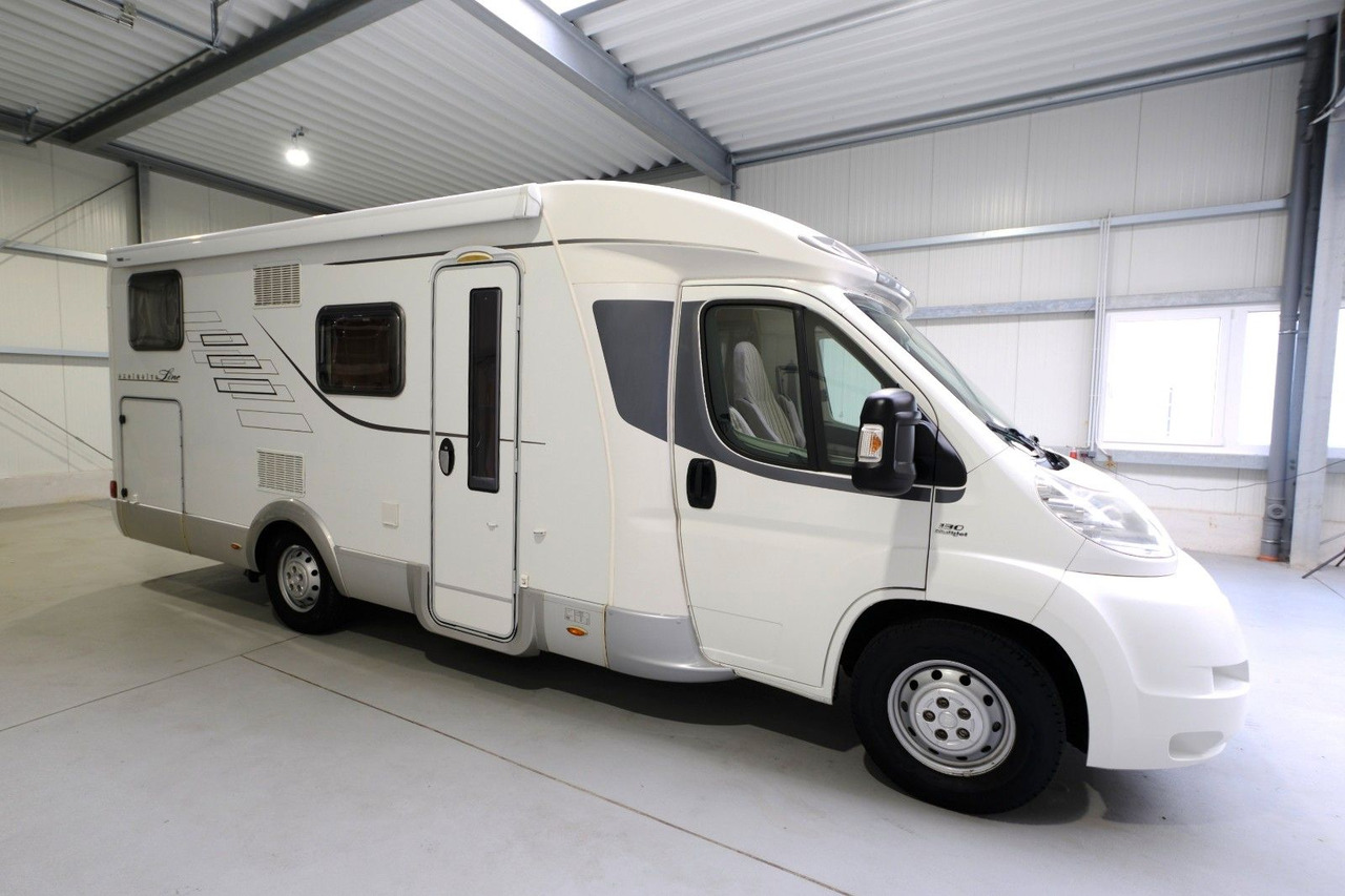 HYMER / ERIBA / HYMERCAR Tramp T 674 Cl Exclusive Line/Einzelbetten/Klima - Polointegrovaný obytný vůz: obrázek 2 HYMER / ERIBA / HYMERCAR Tramp T 674 Cl Exclusive Line/Einzelbetten/Klima - Polointegrovaný obytný vůz: obrázek 2
