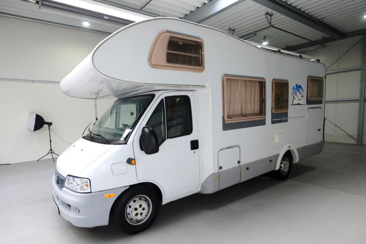 Knaus Sun Traveller 658 LG/Festbett/ DPF Grün/Garage - Alkovna: obrázek 2 Knaus Sun Traveller 658 LG/Festbett/ DPF Grün/Garage - Alkovna: obrázek 2