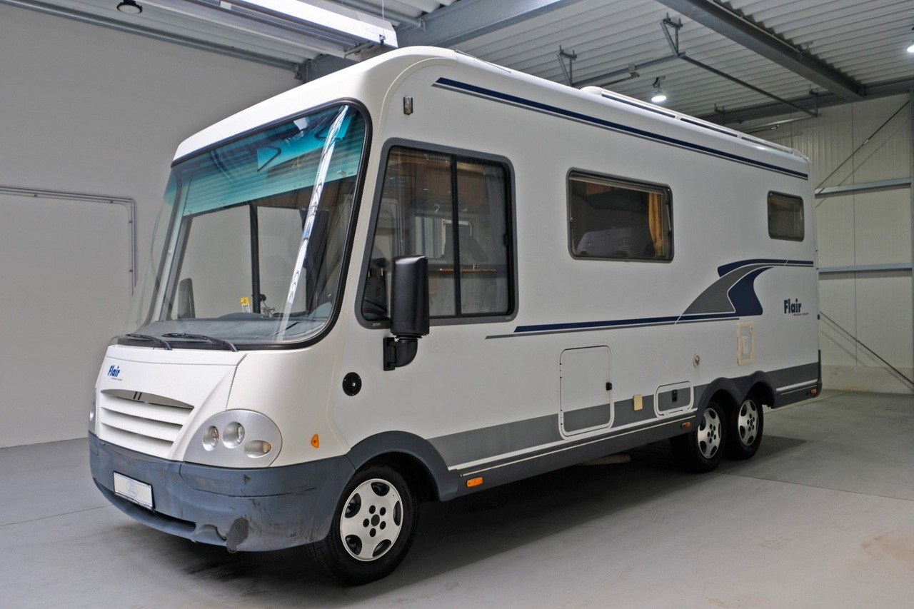 Niesmann + Bischoff Flair I 6700TA/Festbett+Hubbett/Klima/Garage - Integrovaný obytný vůz: obrázek 2 Niesmann + Bischoff Flair I 6700TA/Festbett+Hubbett/Klima/Garage - Integrovaný obytný vůz: obrázek 2