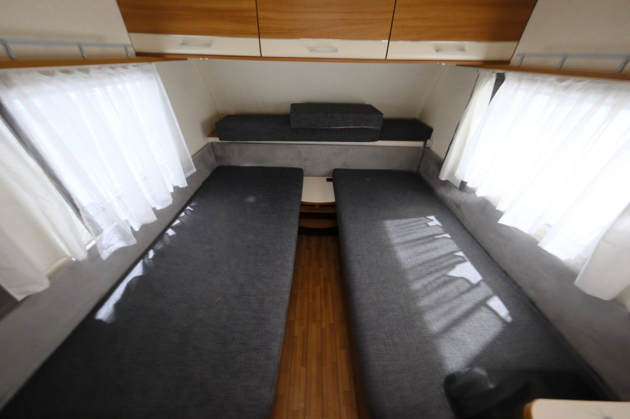 Karavan Weinsberg CaraOne 480 EU -Einzelbetten+Rundsitzgruppe: obrázek 16