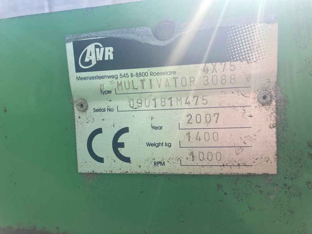 AVR AVR - Multivator - Kombajn: obrázek 2 AVR AVR - Multivator - Kombajn: obrázek 2