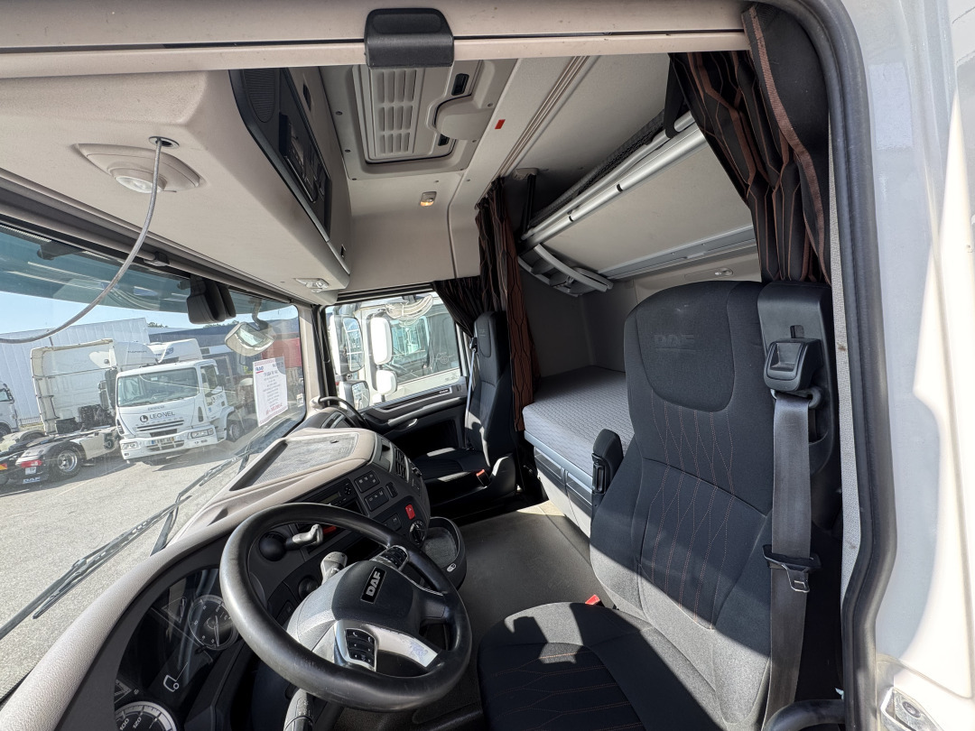 DAF XF 480 - Tahač: obrázek 4 DAF XF 480 - Tahač: obrázek 4