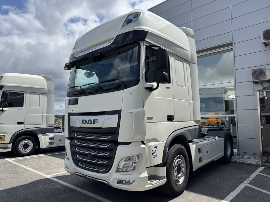 DAF XF 480 Super Space Cab - Tahač: obrázek 2 DAF XF 480 Super Space Cab - Tahač: obrázek 2