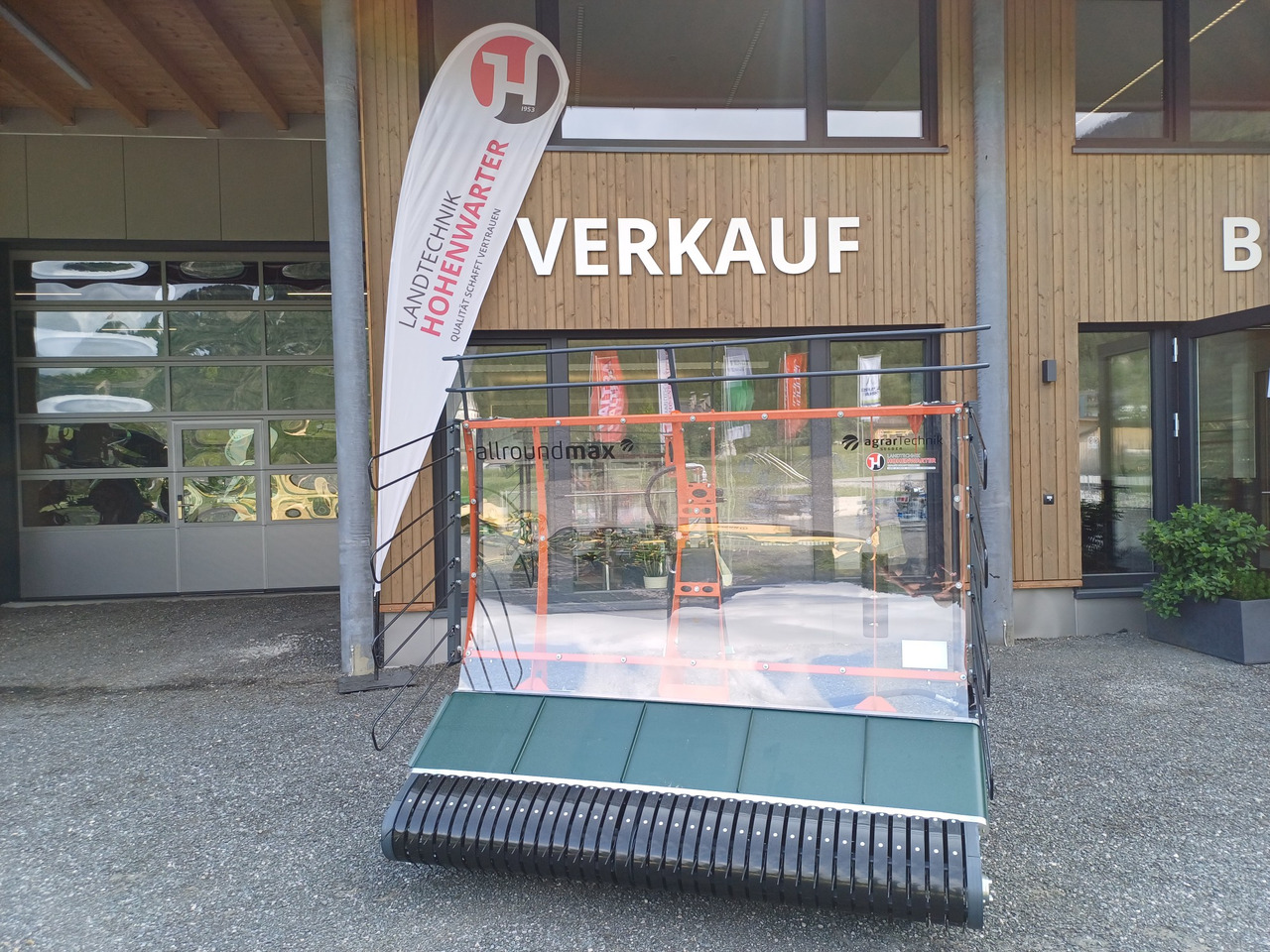 Agrartechnik Seeber Allroundmax 195 Aebi (23793) - Stroj na sklizeň pícnin: obrázek 1 Agrartechnik Seeber Allroundmax 195 Aebi (23793) - Stroj na sklizeň pícnin: obrázek 1