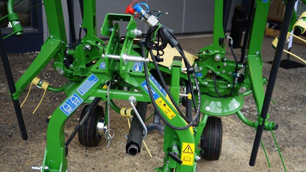 Krone Vendro 620 Highland (20719) - Obraceč/ Shrnovač: obrázek 3 Krone Vendro 620 Highland (20719) - Obraceč/ Shrnovač: obrázek 3