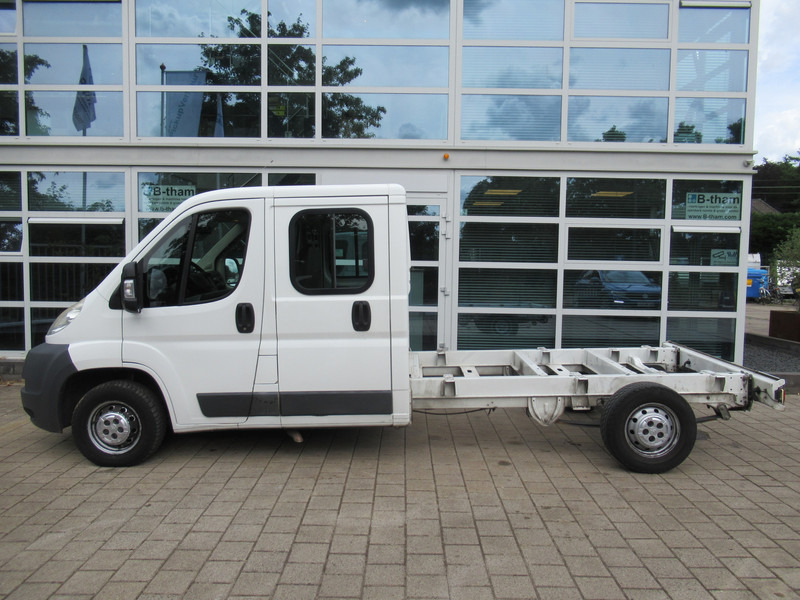 Citroën Jumper 35 2.2HDi 96KW L3 DOKA Dubbelcabine Chassis - Dodávka, Dodávka s dvojitou kabinou: obrázek 2 Citroën Jumper 35 2.2HDi 96KW L3 DOKA Dubbelcabine Chassis - Dodávka, Dodávka s dvojitou kabinou: obrázek 2