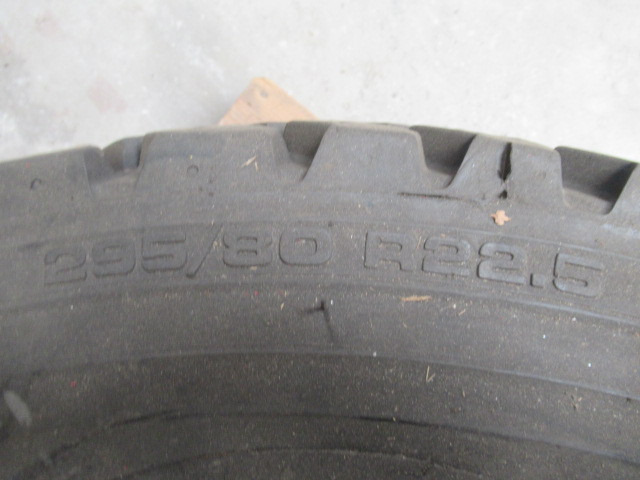 Goodyear 295/80 R 22.5 (DAF) - Pneumatiky pro Nákladní auto: obrázek 2 Goodyear 295/80 R 22.5 (DAF) - Pneumatiky pro Nákladní auto: obrázek 2