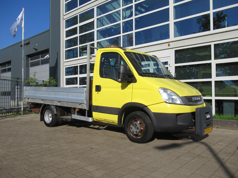 Iveco Daily 50C17 3.0D 125KW EEV 345 PickUp NIDO DIN - Dodávka valník: obrázek 5 Iveco Daily 50C17 3.0D 125KW EEV 345 PickUp NIDO DIN - Dodávka valník: obrázek 5