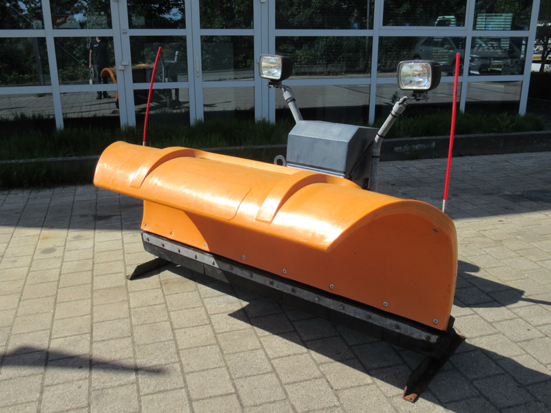 NIDO SNK 21 EPZ 180 12V 210CM Sneeuwploeg Schneepflug Snowplow - Sněžný pluh: obrázek 4 NIDO SNK 21 EPZ 180 12V 210CM Sneeuwploeg Schneepflug Snowplow - Sněžný pluh: obrázek 4