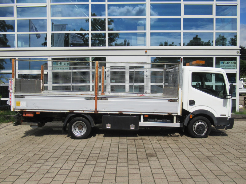 Nissan Cabstar 150.35 3.0TDci 110KW + DHollandia Laadklep - Dodávka valník: obrázek 3 Nissan Cabstar 150.35 3.0TDci 110KW + DHollandia Laadklep - Dodávka valník: obrázek 3