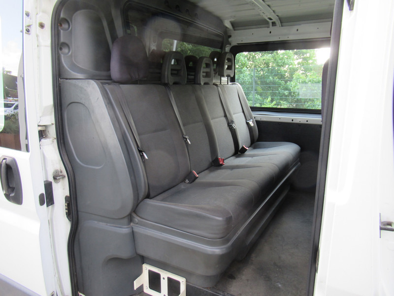 Malá dodávka, Dodávka s dvojitou kabinou Peugeot Boxer 330 2.2 HDI L1H1 P+ Dubbelcabine DOKA airco: obrázek 8