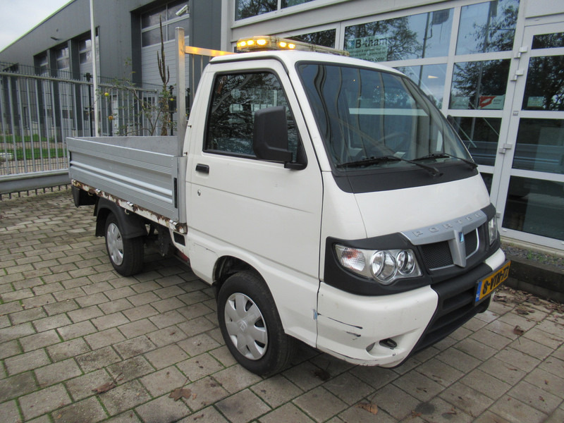 Piaggio Porter 1.3i 46KW Extra PICKUP Bi-Fuel Benzine - CNG - Dodávka valník: obrázek 2 Piaggio Porter 1.3i 46KW Extra PICKUP Bi-Fuel Benzine - CNG - Dodávka valník: obrázek 2