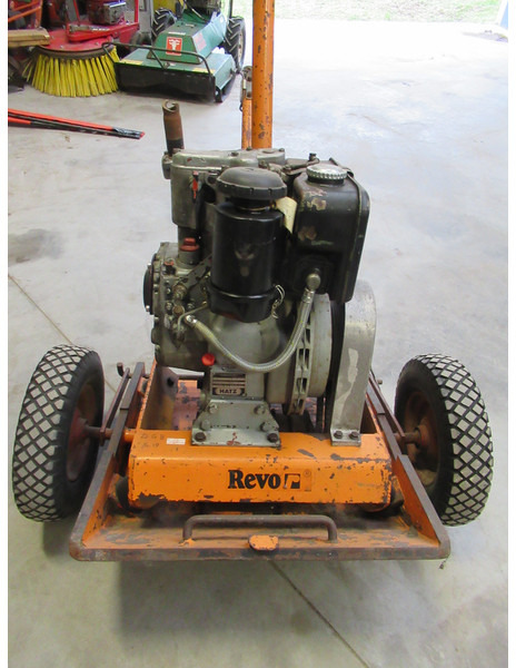 REVO Nemaco DM 3500 Hatz ES75 Diesel trilplaat - Vibrační deska: obrázek 3 REVO Nemaco DM 3500 Hatz ES75 Diesel trilplaat - Vibrační deska: obrázek 3