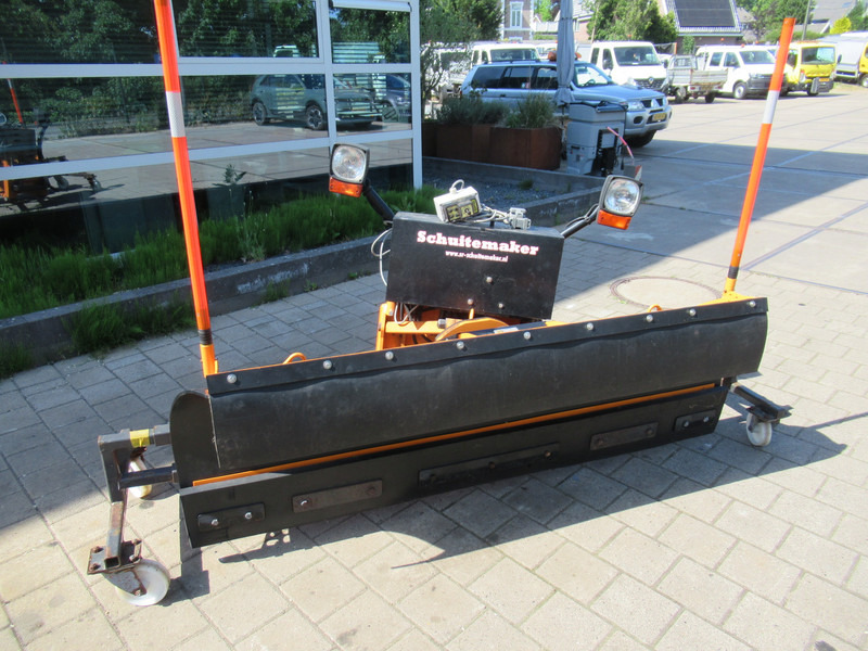 Villeton Jean LMT 20.50 208CM 12V Schneepflug Sneeuwschuif Snow Plow - Sněžný pluh: obrázek 3 Villeton Jean LMT 20.50 208CM 12V Schneepflug Sneeuwschuif Snow Plow - Sněžný pluh: obrázek 3