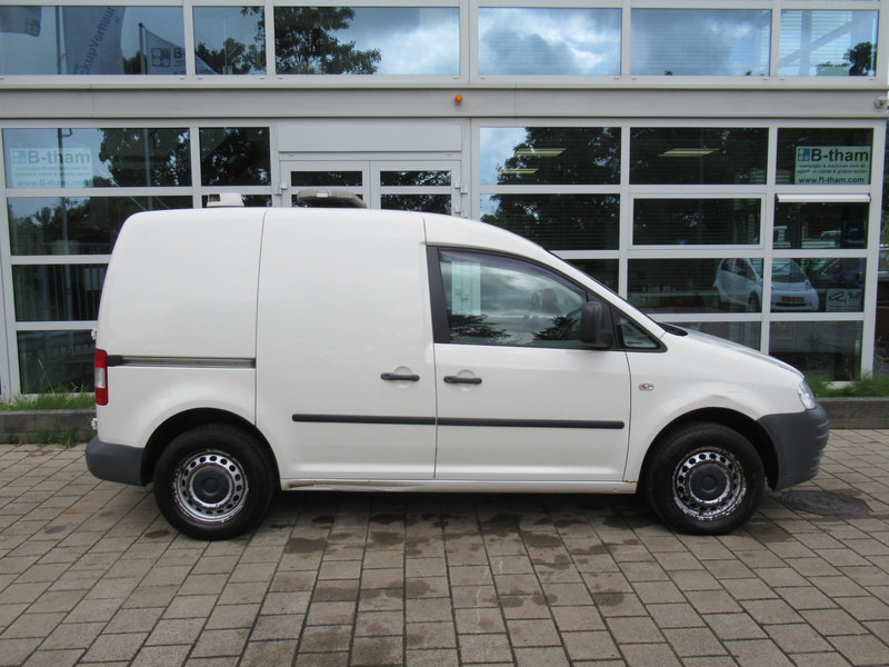 Volkswagen Caddy 2.0 SDI 51KW - Malá dodávka: obrázek 2 Volkswagen Caddy 2.0 SDI 51KW - Malá dodávka: obrázek 2