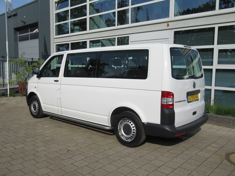 Volkswagen Transporter Kombi T5 2.0 TDI 62KW L2H1 Comf. 9-Personen - Minibus, Mikrobus: obrázek 2 Volkswagen Transporter Kombi T5 2.0 TDI 62KW L2H1 Comf. 9-Personen - Minibus, Mikrobus: obrázek 2