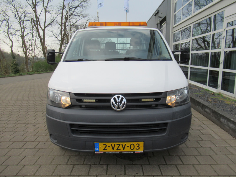 Volkswagen Transporter T5 2.0 TDI 62KW L2H1 Pick-Up Open laadbak - Dodávka valník: obrázek 4 Volkswagen Transporter T5 2.0 TDI 62KW L2H1 Pick-Up Open laadbak - Dodávka valník: obrázek 4