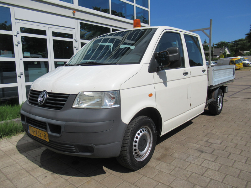 Volkswagen Transporter T5 2.5 TDI 96KW 340 DOKA Dubbelcabine - Dodávka valník, Dodávka s dvojitou kabinou: obrázek 2 Volkswagen Transporter T5 2.5 TDI 96KW 340 DOKA Dubbelcabine - Dodávka valník, Dodávka s dvojitou kabinou: obrázek 2