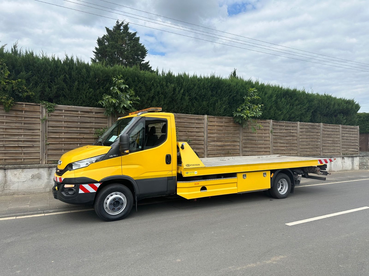 Iveco Daily 70c18 Schiebeplateau/Seilwinde/Funk - Odtahovka: obrázek 1 Iveco Daily 70c18 Schiebeplateau/Seilwinde/Funk - Odtahovka: obrázek 1