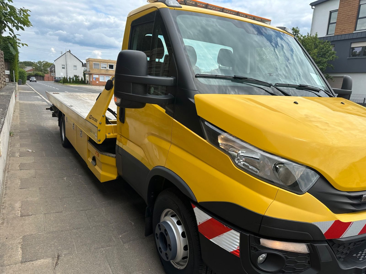 Iveco Daily 70c18 Schiebeplateau/Seilwinde/Funk - Odtahovka: obrázek 3 Iveco Daily 70c18 Schiebeplateau/Seilwinde/Funk - Odtahovka: obrázek 3