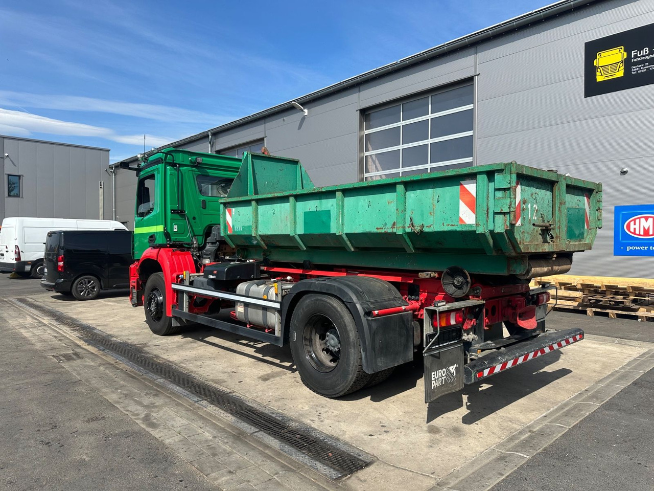 Mercedes-Benz Arocs 1836/10,7L/Hiab Ultima 14S/4x2/Autom. - Hákový nosič kontejnerů: obrázek 3 Mercedes-Benz Arocs 1836/10,7L/Hiab Ultima 14S/4x2/Autom. - Hákový nosič kontejnerů: obrázek 3