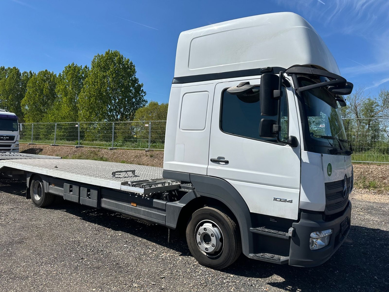 Mercedes-Benz Atego 1024 Flachzug 2-Bett Winde VDI2700 - Přepravník automobilů: obrázek 3 Mercedes-Benz Atego 1024 Flachzug 2-Bett Winde VDI2700 - Přepravník automobilů: obrázek 3