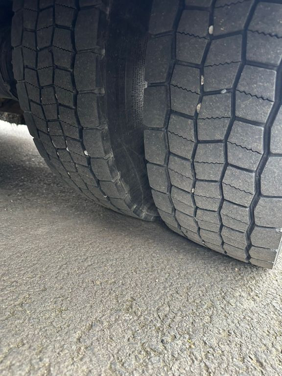 Mercedes-Benz Atego 824 Top-Ausstattung*Pritsche-Plane*Top* Mercedes-Benz Atego 824 Top-Ausstattung*Pritsche-Plane*Top* - Plachtová dodávka: obrázek 2 Mercedes-Benz Atego 824 Top-Ausstattung*Pritsche-Plane*Top* Mercedes-Benz Atego 824 Top-Ausstattung*Pritsche-Plane*Top* - Plachtová dodávka: obrázek 2