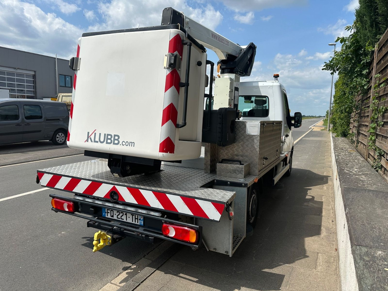 Renault Master III Steiger/11,2m/3,5t/Klubb K26/AHK - Autoplošina: obrázek 5 Renault Master III Steiger/11,2m/3,5t/Klubb K26/AHK - Autoplošina: obrázek 5