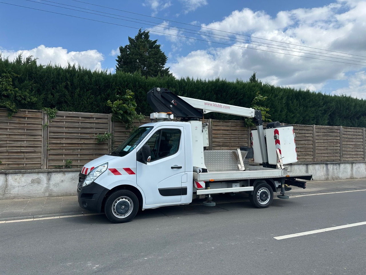 Renault Master III Steiger/11,2m/3,5t/Klubb K26/AHK - Autoplošina: obrázek 1 Renault Master III Steiger/11,2m/3,5t/Klubb K26/AHK - Autoplošina: obrázek 1