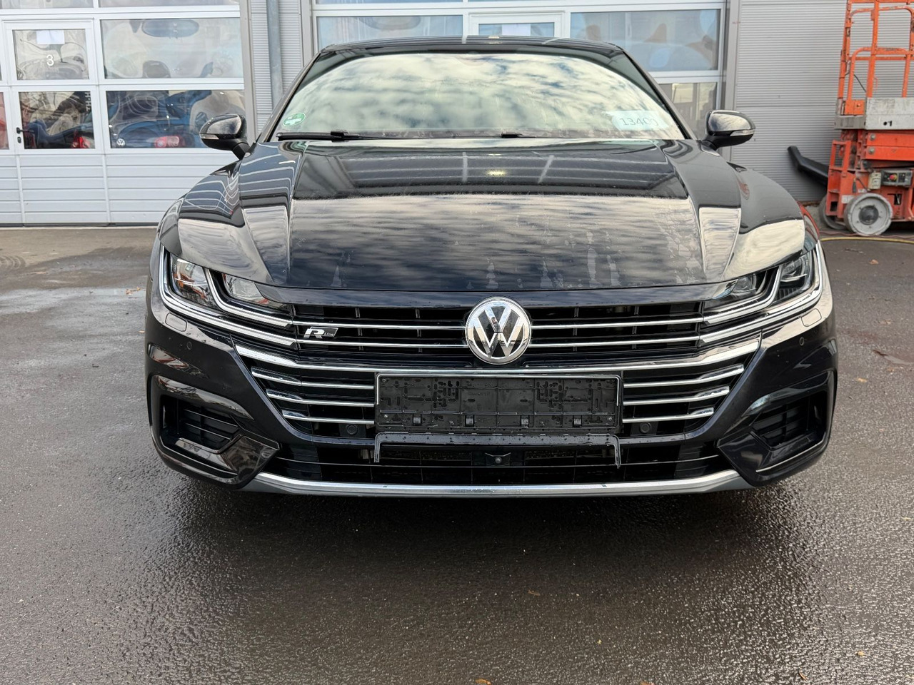 Volkswagen Arteon R-Line 4Motion Head-Up, Dynaudio, Ahk - Sedan: obrázek 2 Volkswagen Arteon R-Line 4Motion Head-Up, Dynaudio, Ahk - Sedan: obrázek 2