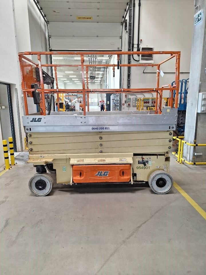 JLG 2646 ES - Nůžková plošina: obrázek 4 JLG 2646 ES - Nůžková plošina: obrázek 4