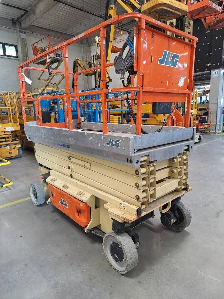 JLG 2646 ES - Nůžková plošina: obrázek 1 JLG 2646 ES - Nůžková plošina: obrázek 1