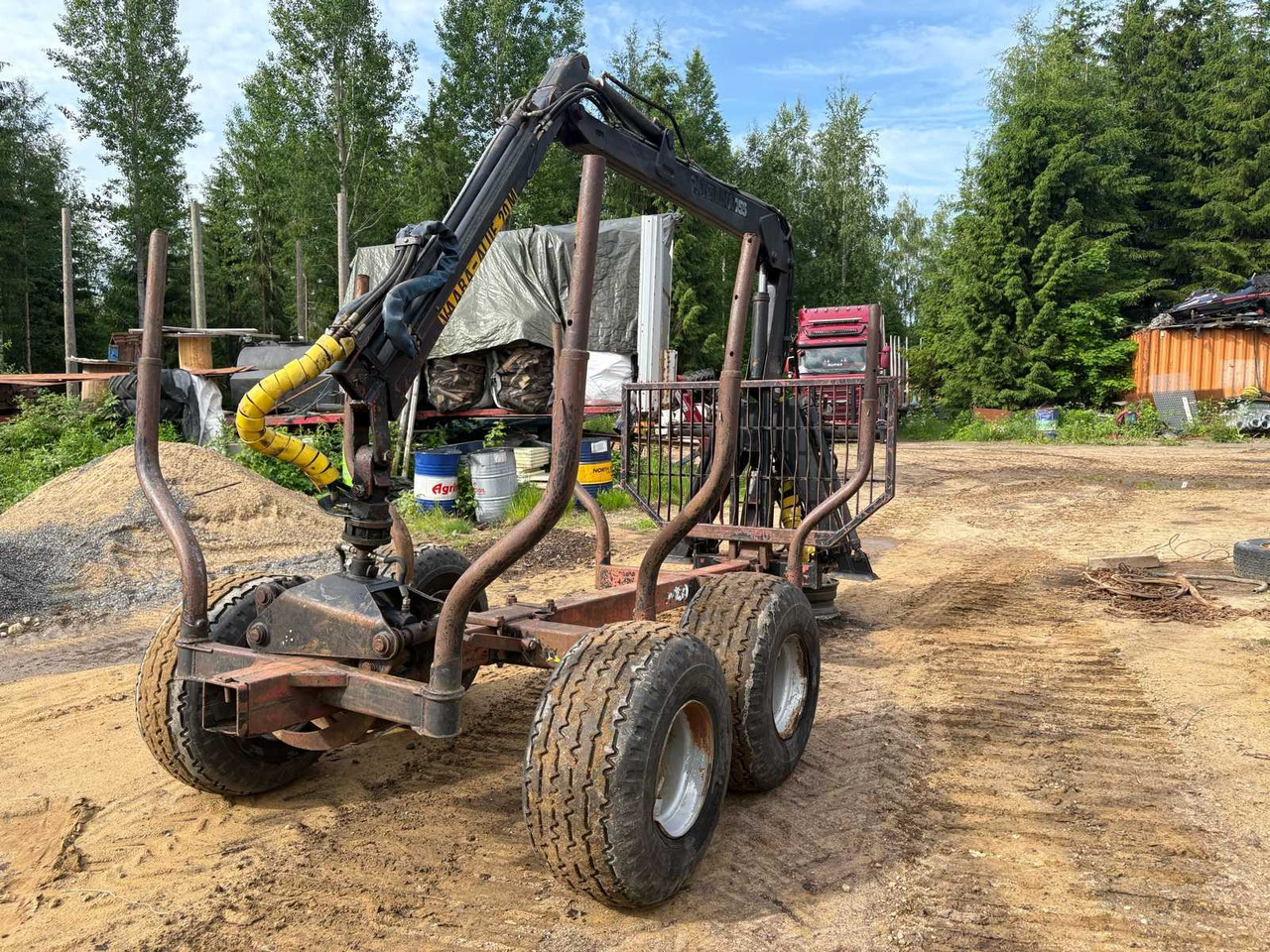 Forest trailer with Cartridge 755 crane - Vyvážecí přívěs: obrázek 1 Forest trailer with Cartridge 755 crane - Vyvážecí přívěs: obrázek 1
