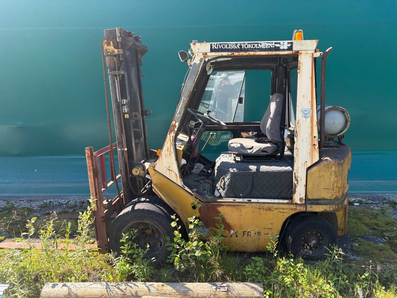 Gas forklift TCM F G25N4 for refurbishment/spare parts - Plynový vysokozdvižný vozík: obrázek 2 Gas forklift TCM F G25N4 for refurbishment/spare parts - Plynový vysokozdvižný vozík: obrázek 2
