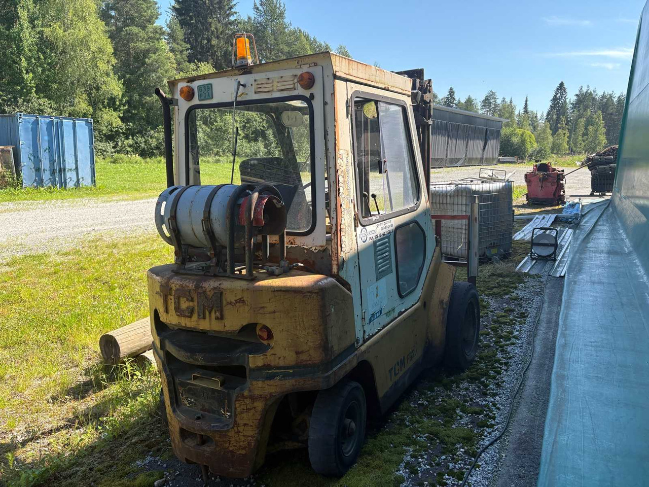 Gas forklift TCM F G25N4 for refurbishment/spare parts - Plynový vysokozdvižný vozík: obrázek 3 Gas forklift TCM F G25N4 for refurbishment/spare parts - Plynový vysokozdvižný vozík: obrázek 3
