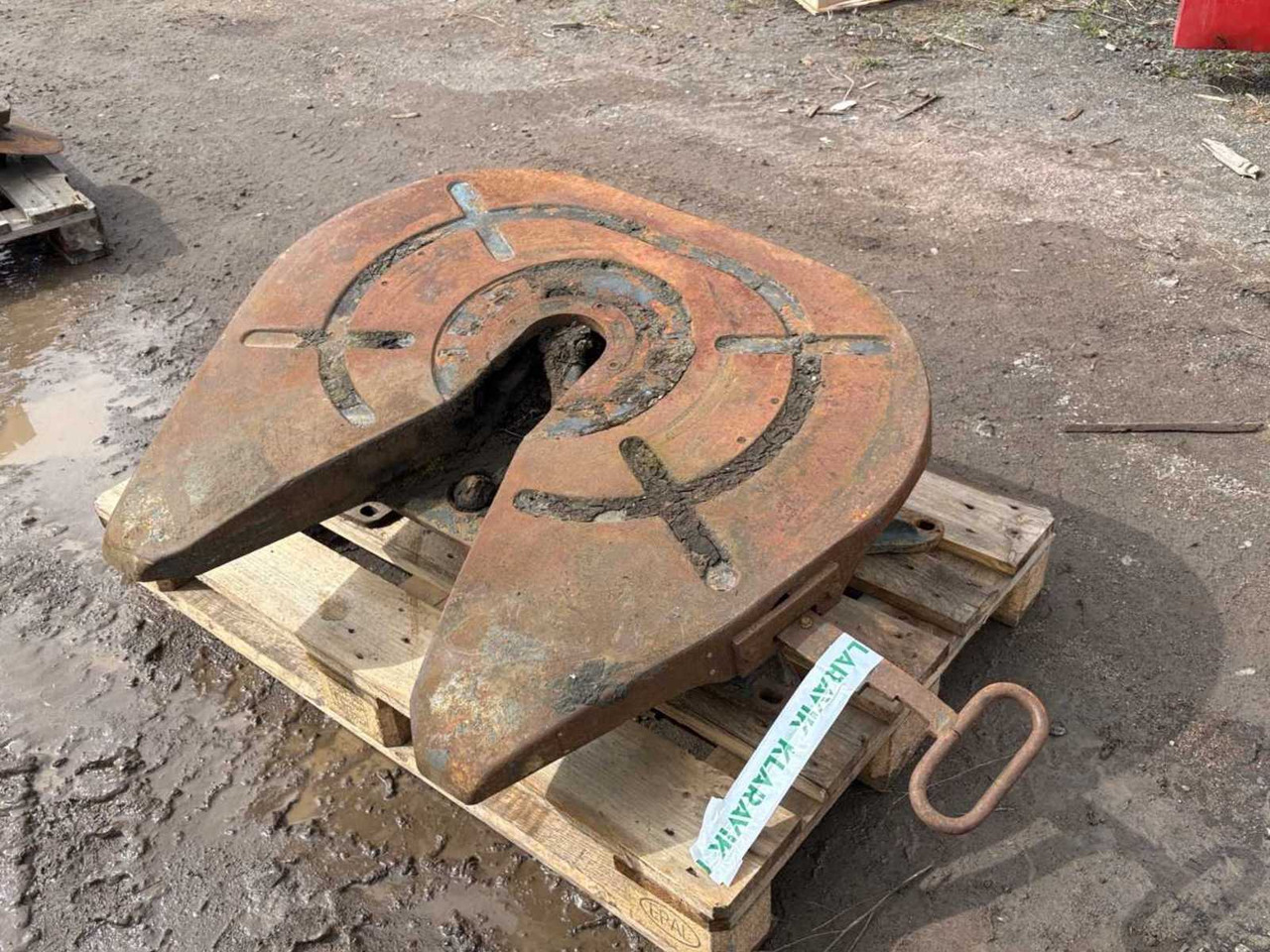 Heavy-duty wheel with 3.5-inch pin - Točnice pro Nákladní auto: obrázek 1 Heavy-duty wheel with 3.5-inch pin - Točnice pro Nákladní auto: obrázek 1