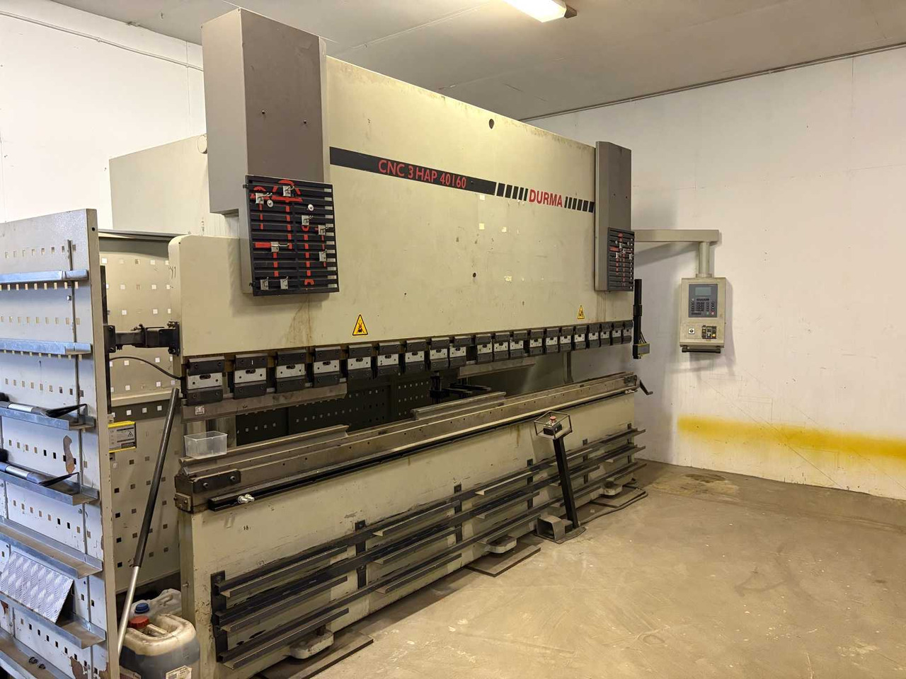 Press brake Durma CNC Hap 40160 - Obráběcí stroj: obrázek 5 Press brake Durma CNC Hap 40160 - Obráběcí stroj: obrázek 5