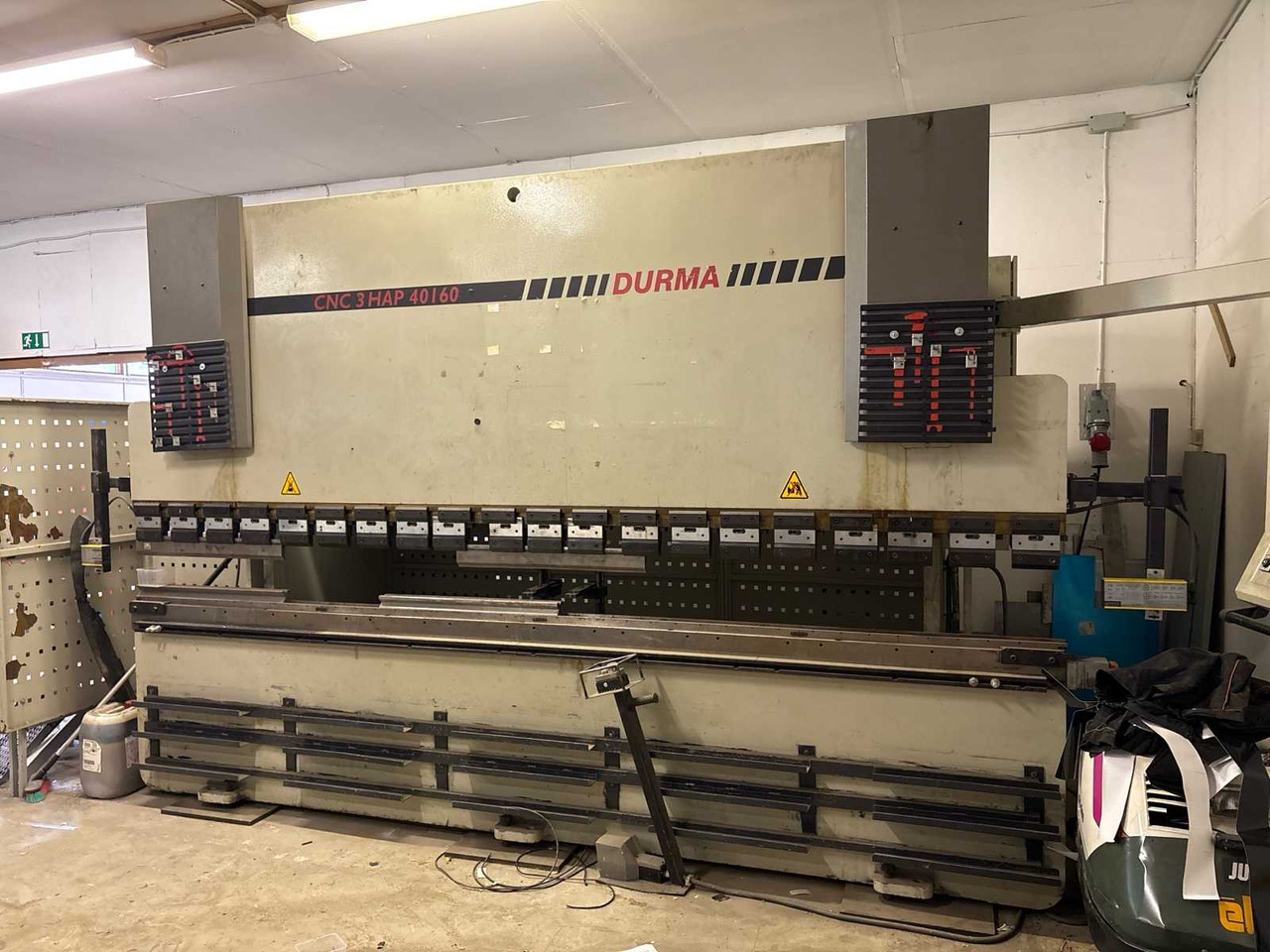 Press brake Durma CNC Hap 40160 - Obráběcí stroj: obrázek 2 Press brake Durma CNC Hap 40160 - Obráběcí stroj: obrázek 2