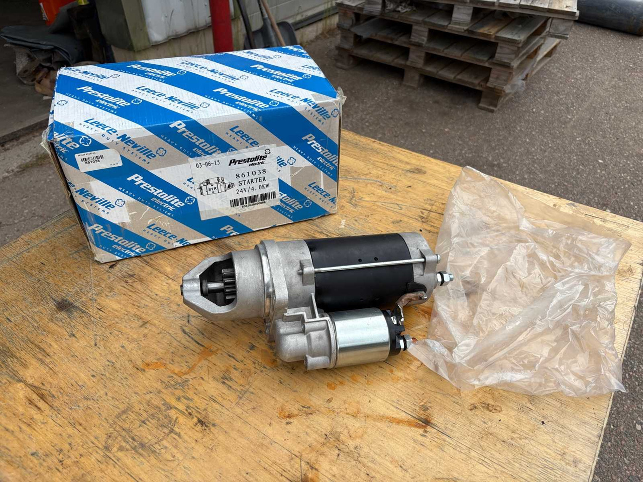 Starter motor Prestolite - Spouštěč: obrázek 1 Starter motor Prestolite - Spouštěč: obrázek 1