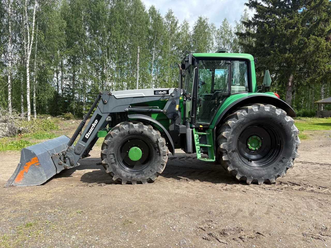 Tractor John Deere 6620 AutoPowr - Traktor: obrázek 4 Tractor John Deere 6620 AutoPowr - Traktor: obrázek 4
