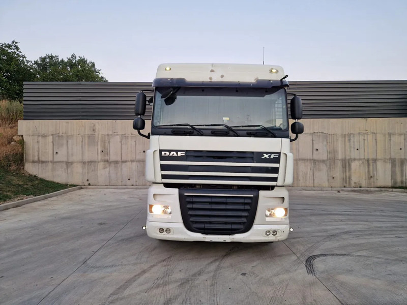 DAF XF 105.460 - Terminálový traktor: obrázek 1 DAF XF 105.460 - Terminálový traktor: obrázek 1