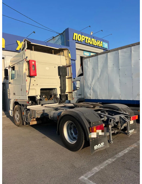 DAF XF 95.480 Manual - Terminálový traktor: obrázek 3 DAF XF 95.480 Manual - Terminálový traktor: obrázek 3