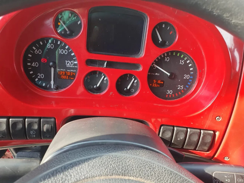 Tahač DAF XF 95.430: obrázek 14
