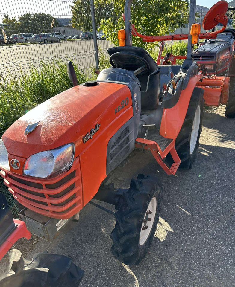 Yanmar F180 leasing Yanmar F180: obrázek 12