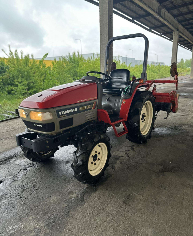 Yanmar F230 - Traktor: obrázek 1 Yanmar F230 - Traktor: obrázek 1
