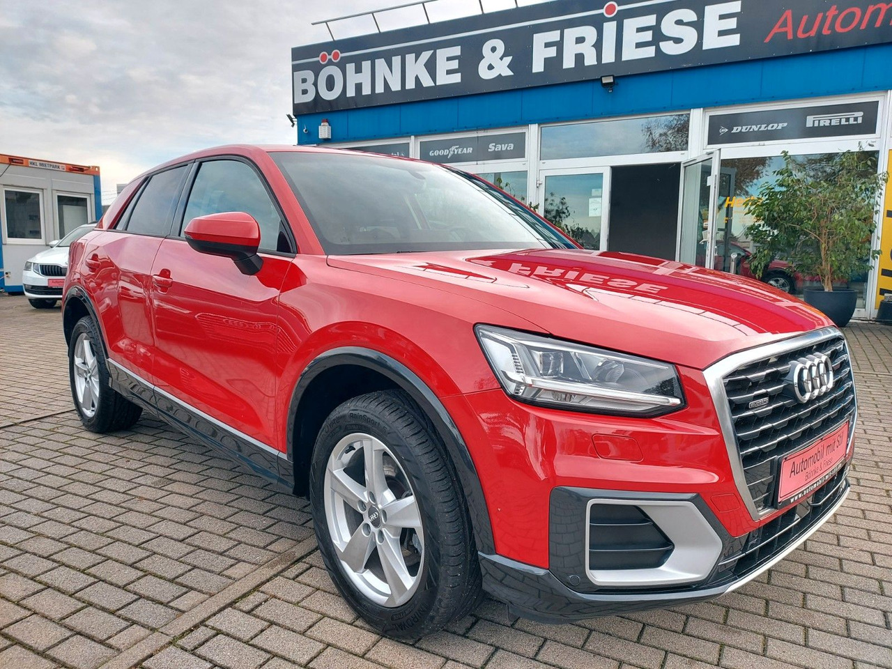 Audi Q2 40 TFSI quattro sport LED Leder Kamera AHK - SUV: obrázek 1 Audi Q2 40 TFSI quattro sport LED Leder Kamera AHK - SUV: obrázek 1