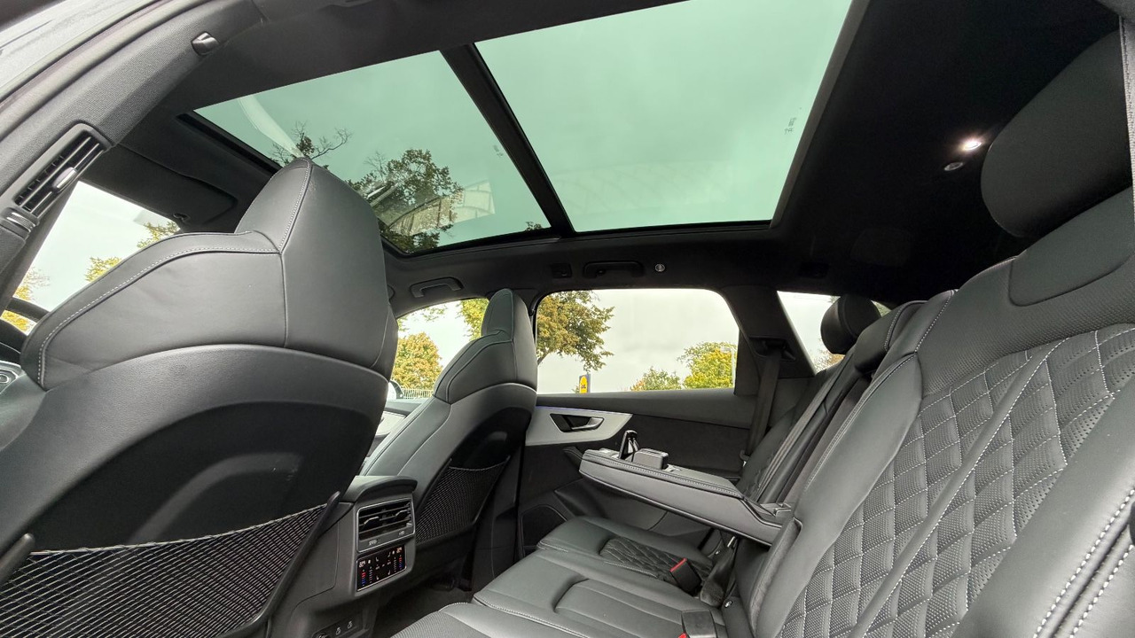 Audi Q7 50 TDI quattro S line 4WS Laser Sitzlüftung - SUV: obrázek 2 Audi Q7 50 TDI quattro S line 4WS Laser Sitzlüftung - SUV: obrázek 2