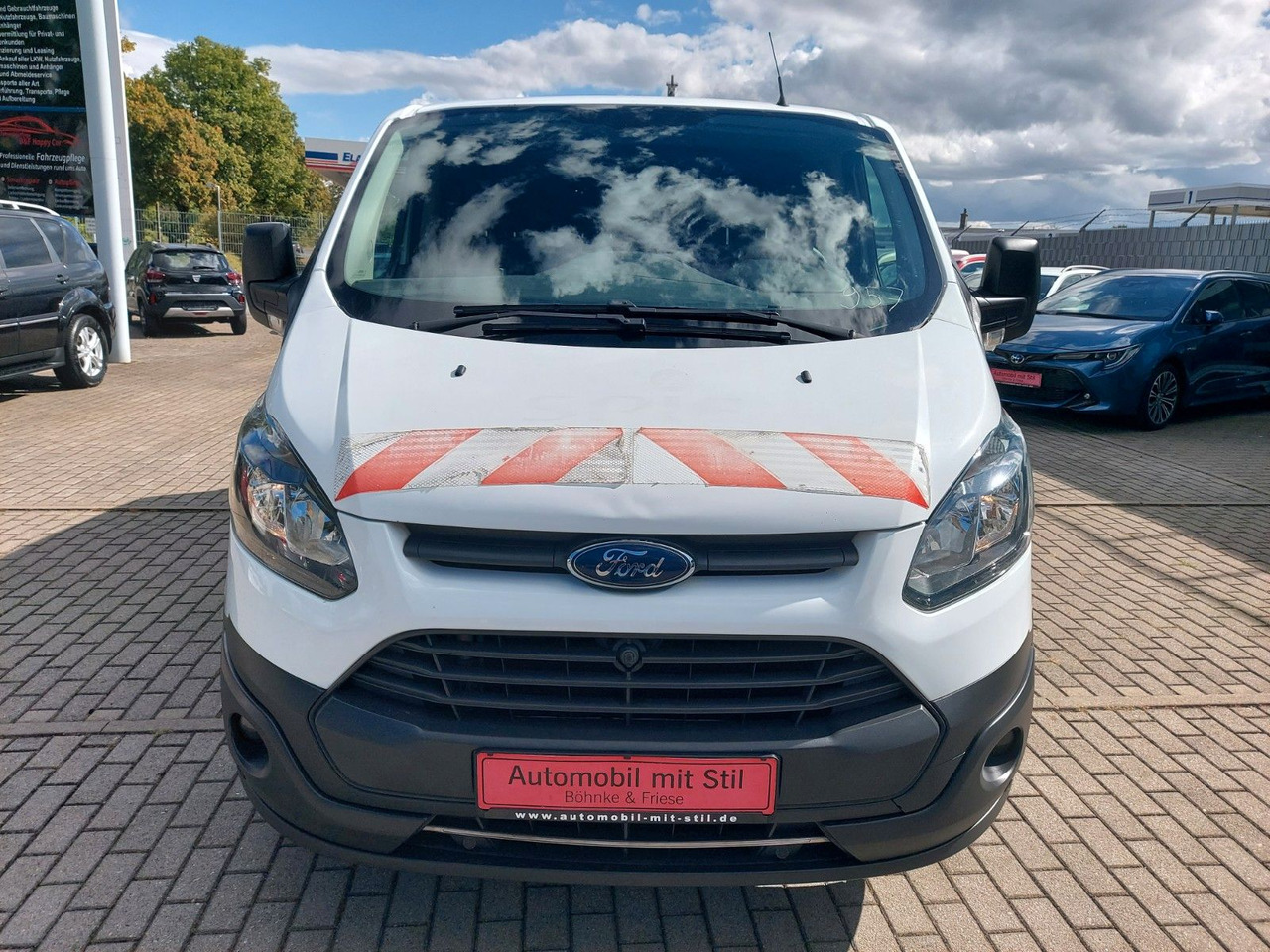 Ford Transit Custom Tourneo Kasten 290 L1 Standheiz. - Mikrobus: obrázek 3 Ford Transit Custom Tourneo Kasten 290 L1 Standheiz. - Mikrobus: obrázek 3