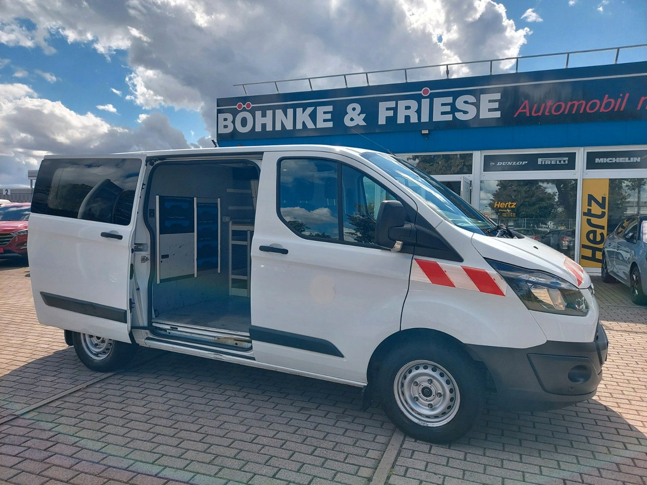 Ford Transit Custom Tourneo Kasten 290 L1 Standheiz. - Mikrobus: obrázek 1 Ford Transit Custom Tourneo Kasten 290 L1 Standheiz. - Mikrobus: obrázek 1