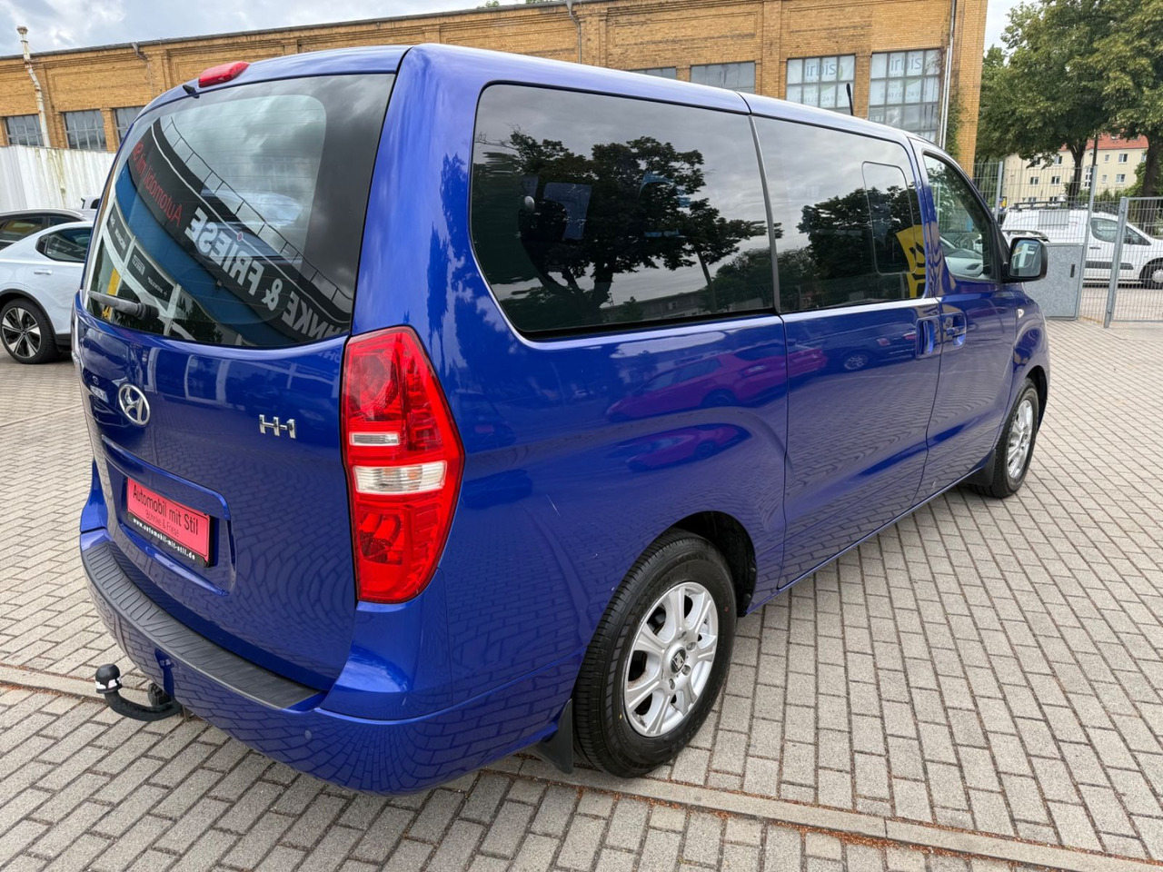 Hyundai H-1 Travel Comfort 8 SITZER KLIMAA. STANDHEIZUNG - Mikrobus: obrázek 4 Hyundai H-1 Travel Comfort 8 SITZER KLIMAA. STANDHEIZUNG - Mikrobus: obrázek 4